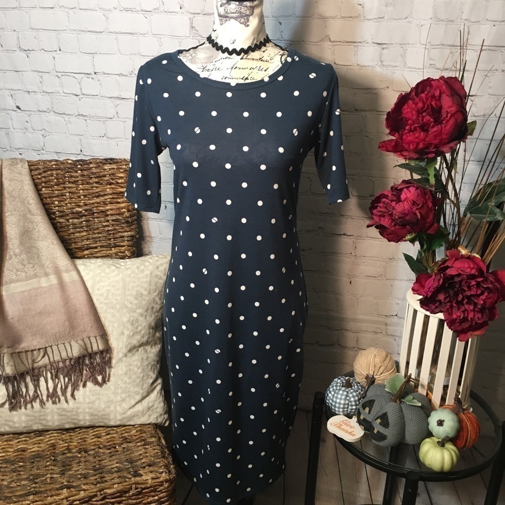 LuLaRoe short sleeve shirt dress